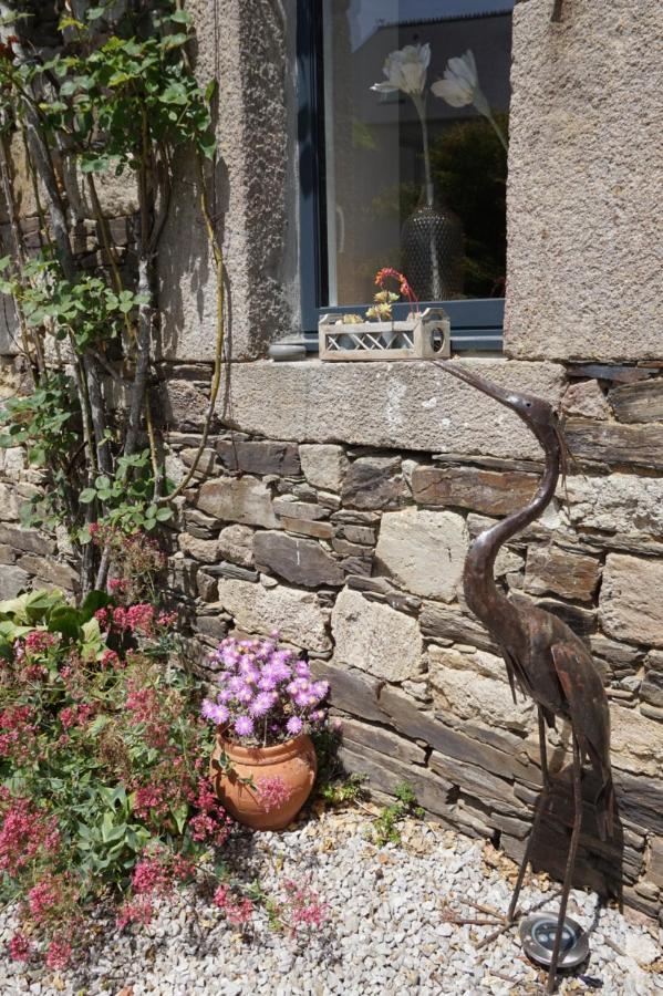 Au Fil De L'Eau Bed and Breakfast Le Vast Exteriör bild